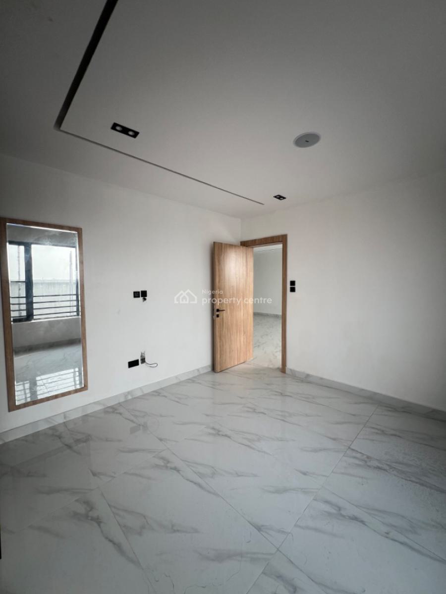 Exclusive & Smart 2 Bedroom Apartment, Lekki Phase 1, Lekki, Lagos, Flat / Apartment for Sale