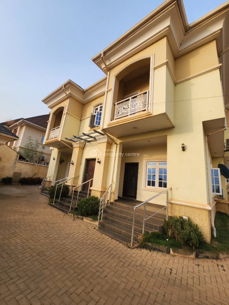 Luxury One Bedroom Block of Flat, Dawaki District, Gwarinpa, Abuja, Flat / Apartment for Rent
