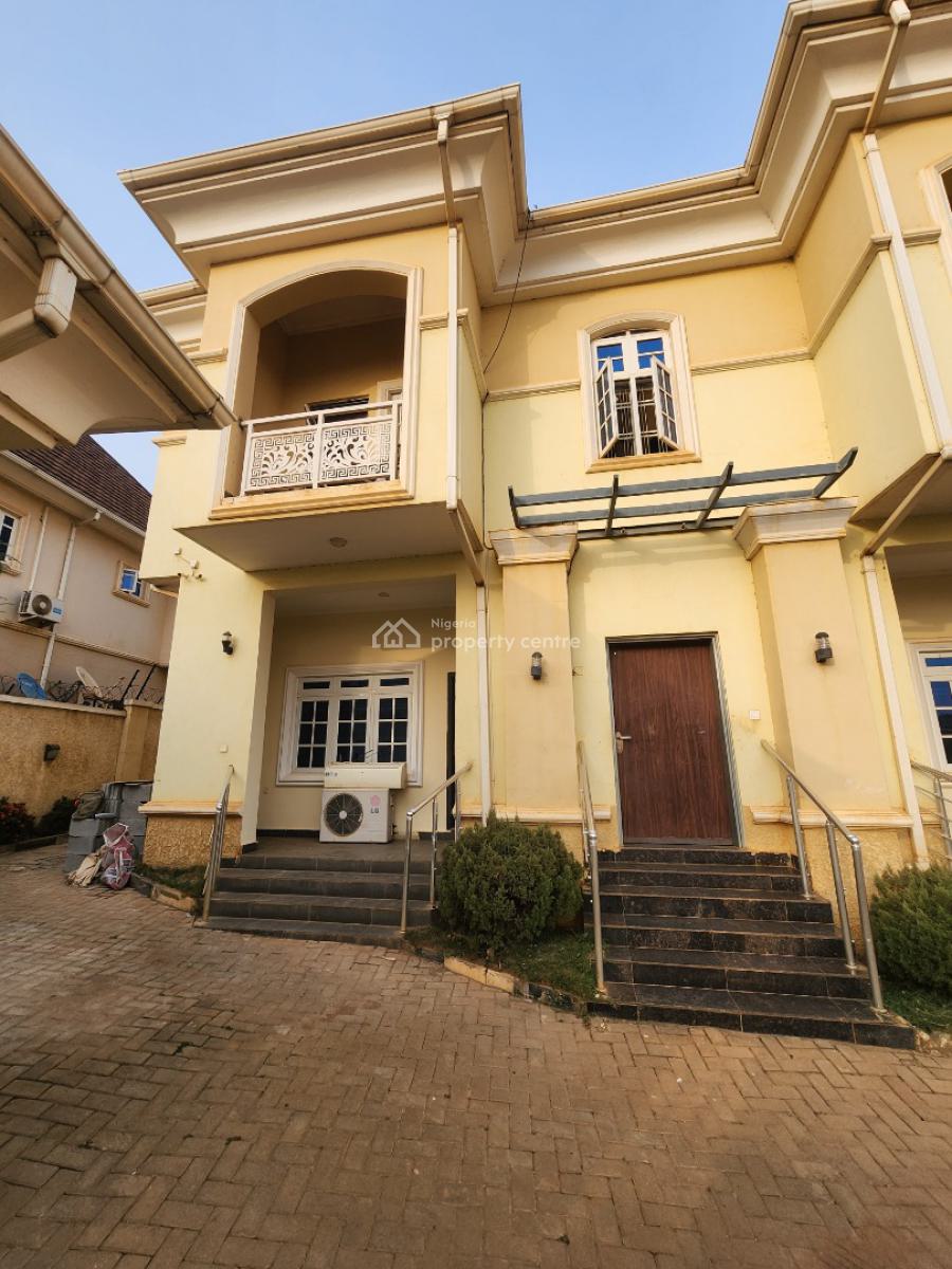 Luxury One Bedroom Block of Flat, Dawaki District, Gwarinpa, Abuja, Flat / Apartment for Rent