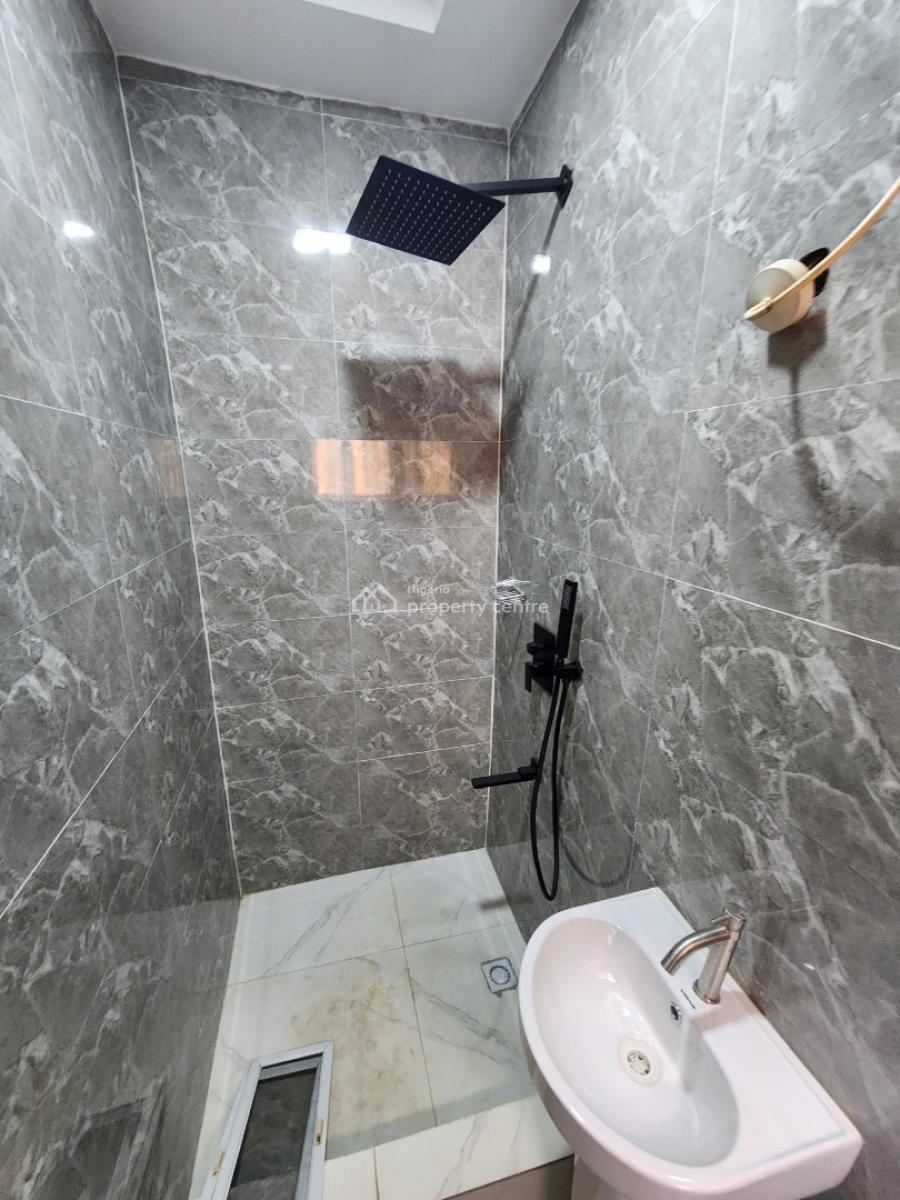 Luxury One Bedroom Block of Flat, Dawaki District, Gwarinpa, Abuja, Flat / Apartment for Rent