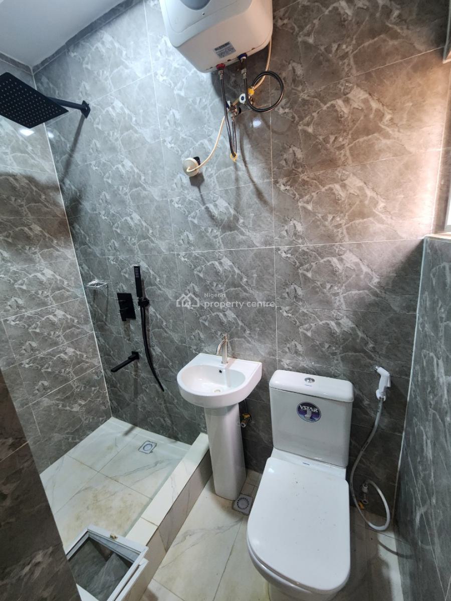 Luxury One Bedroom Block of Flat, Dawaki District, Gwarinpa, Abuja, Flat / Apartment for Rent