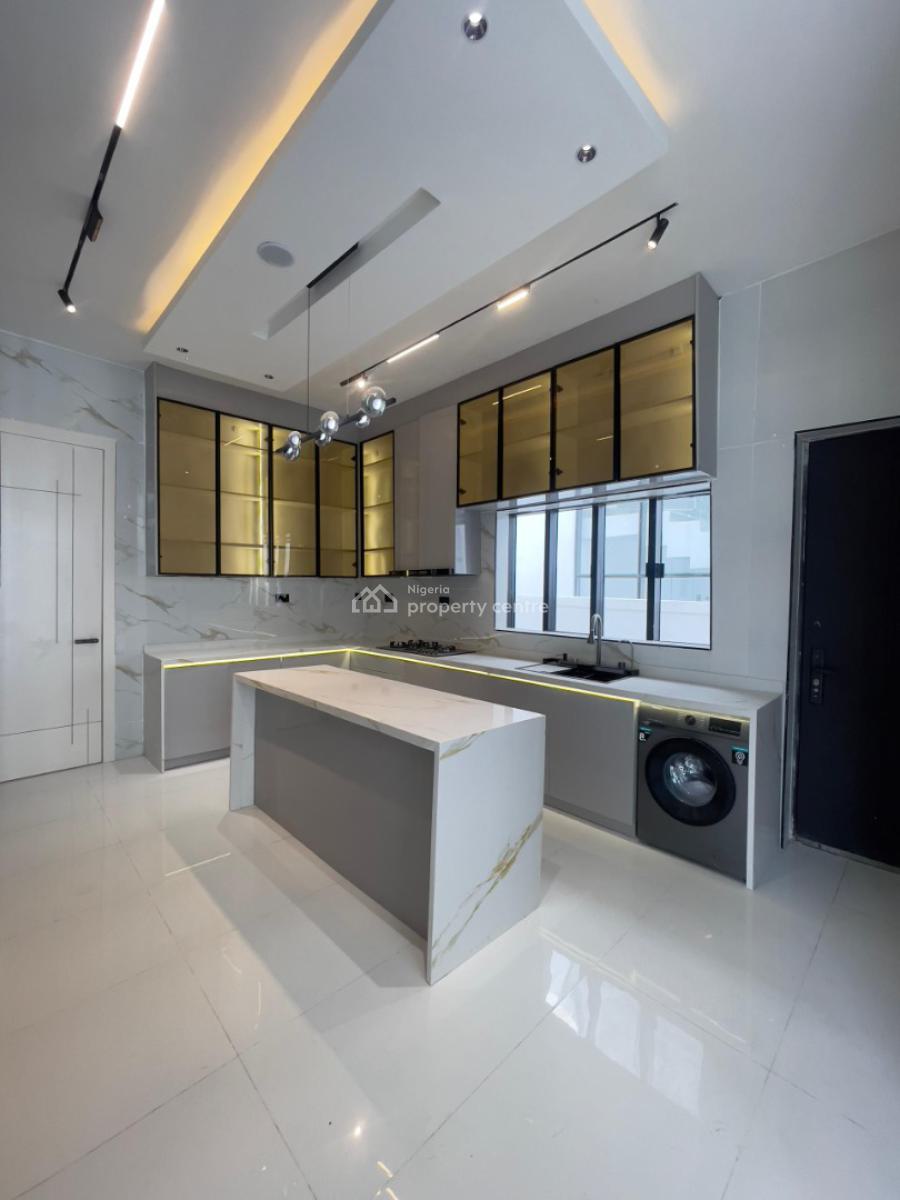 Delightfully Carved 5 Bedroom Luxury Smart Home with Swimming Pool and Bq, Chevron, Lekki, Lagos, Detached Duplex for Sale