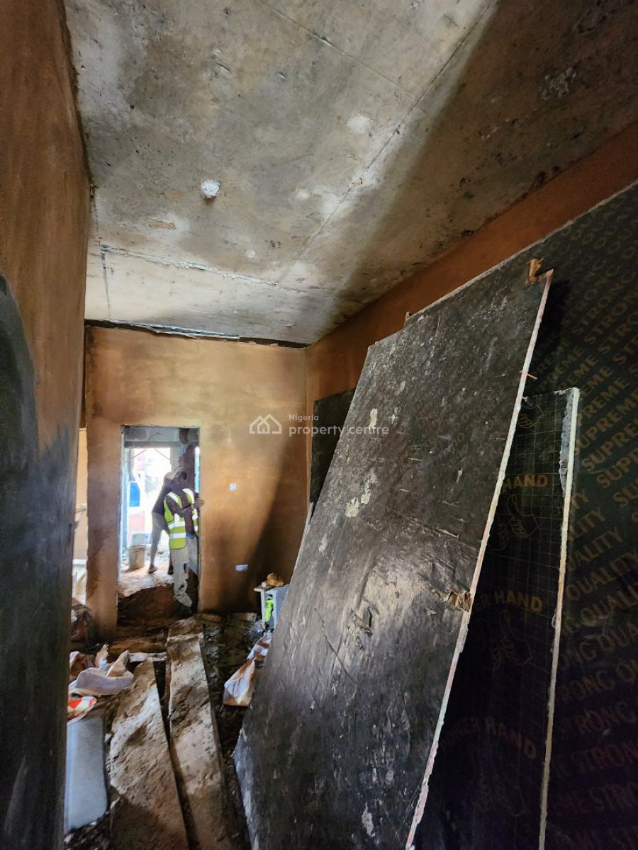 Newly Built 2 Bedroom Flat (65% Completed), Off Adekunle Kuye Via Agbonyin Avenue Surulere Lagos, Adelabu, Surulere, Lagos, Block of Flats for Sale