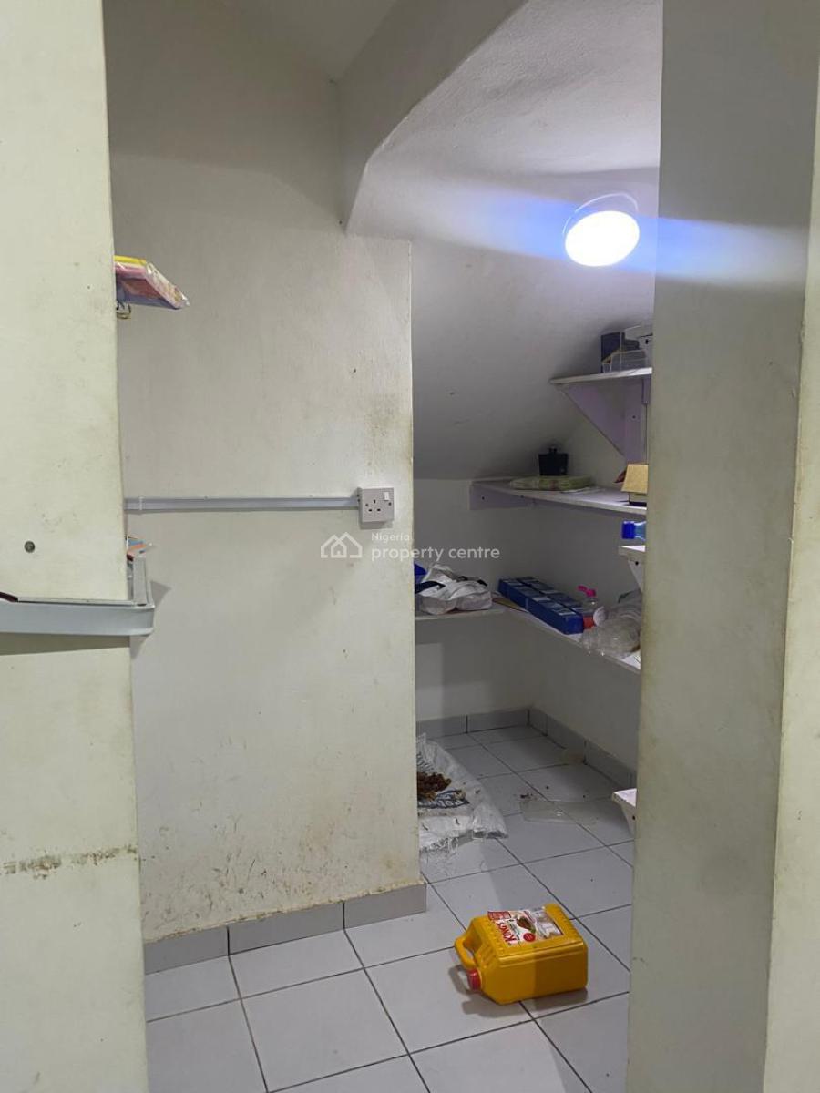 4-bedroom Semi-detached Apartment, Ikoyi, Lagos, Flat / Apartment for Rent