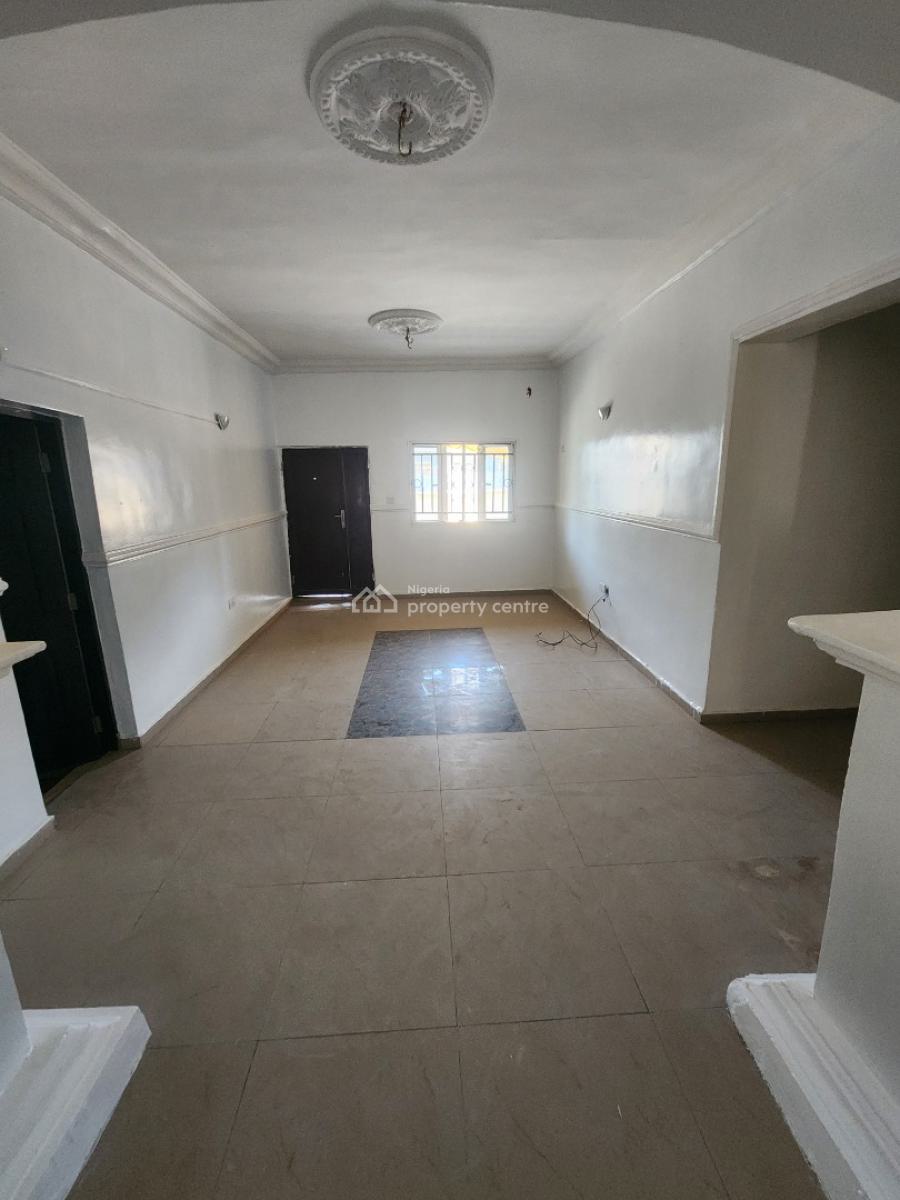 Luxury Three Bedroom Block of Flat, News Engineering, Dawaki, Gwarinpa, Abuja, Flat / Apartment for Rent
