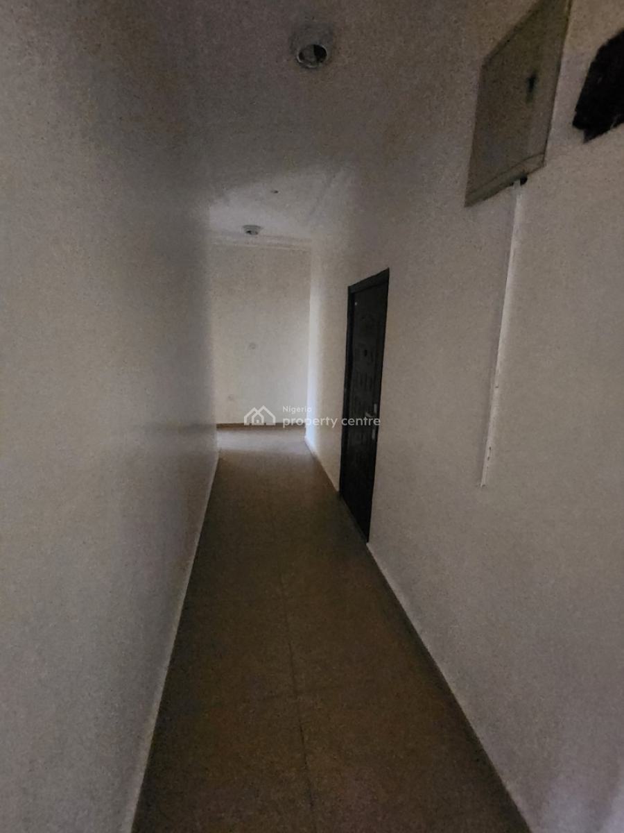 Luxury Three Bedroom Block of Flat, News Engineering, Dawaki, Gwarinpa, Abuja, Flat / Apartment for Rent