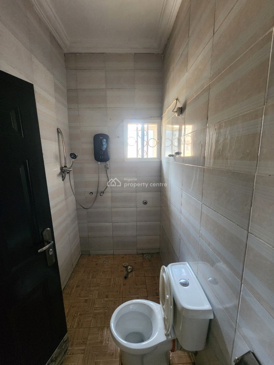 Luxury Three Bedroom Block of Flat, News Engineering, Dawaki, Gwarinpa, Abuja, Flat / Apartment for Rent