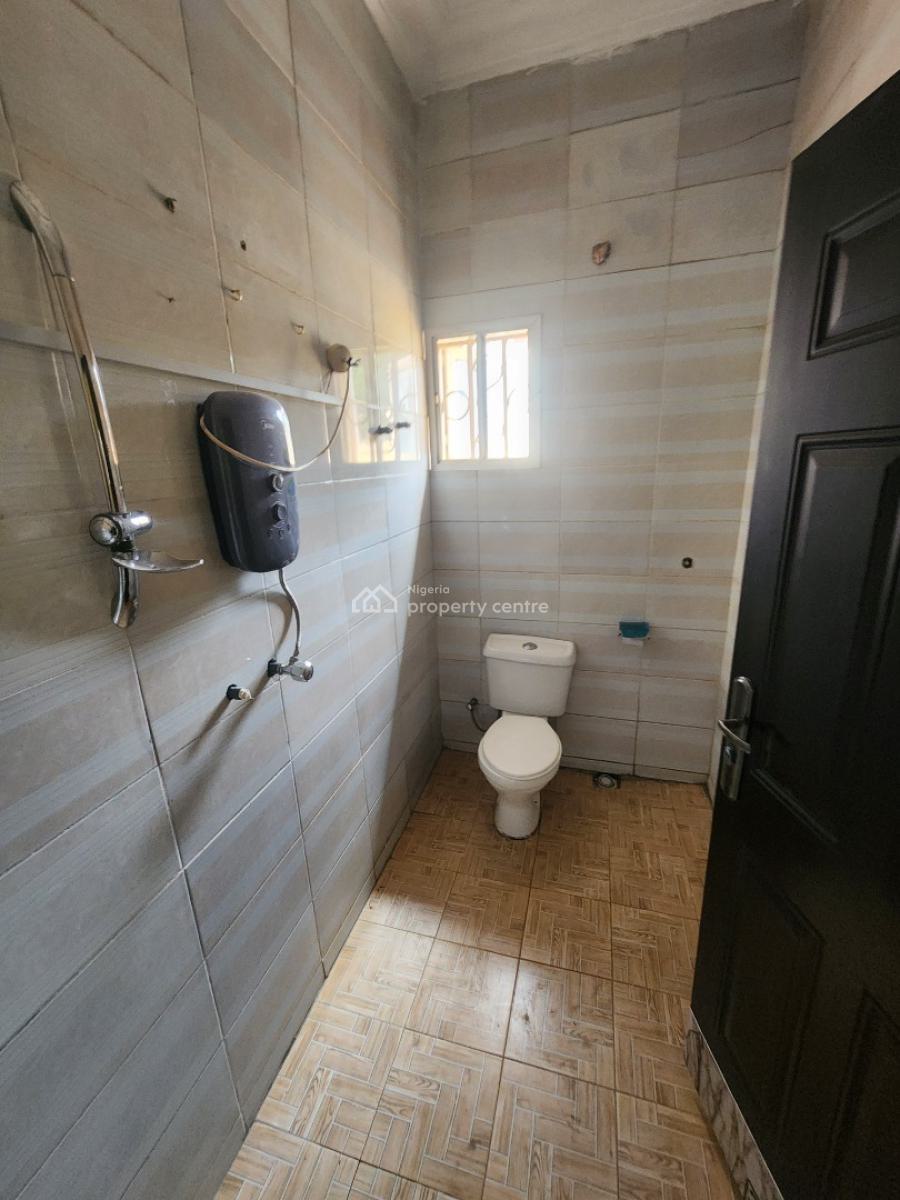 Luxury Three Bedroom Block of Flat, News Engineering, Dawaki, Gwarinpa, Abuja, Flat / Apartment for Rent