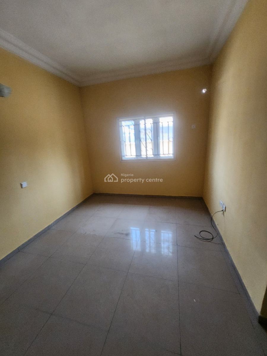 Luxury Three Bedroom Block of Flat, News Engineering, Dawaki, Gwarinpa, Abuja, Flat / Apartment for Rent