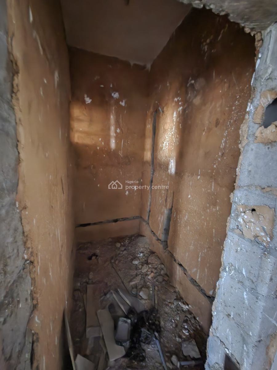 Tastefully Finished Newly Built Mini Flat (ground Floor), Off Adekunle Kuye Via Agbonyin Avenue, Adelabu, Surulere, Lagos, Mini Flat (room and Parlour) for Sale