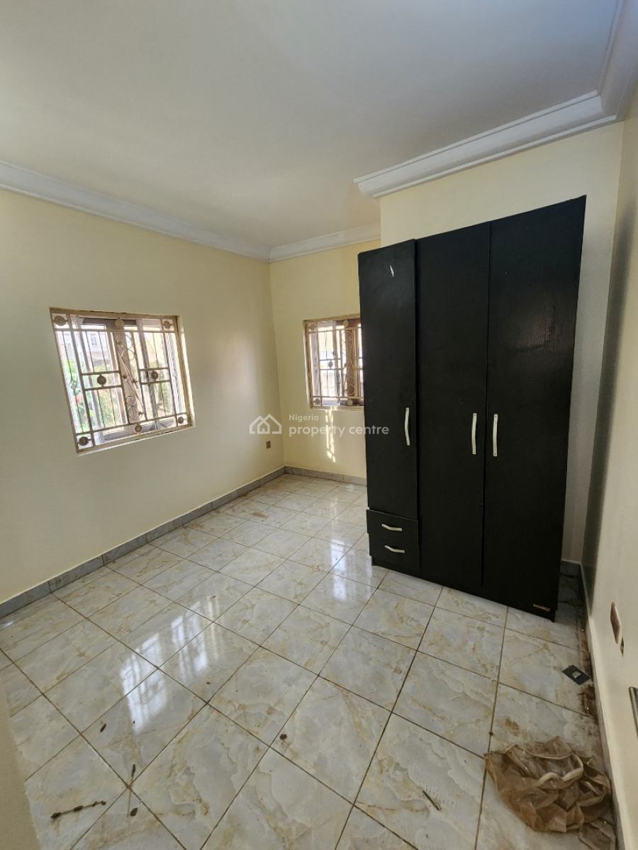 Luxury Two Bedroom Block of Flat, Dawaki District, Dawaki, Gwarinpa, Abuja, Flat / Apartment for Rent