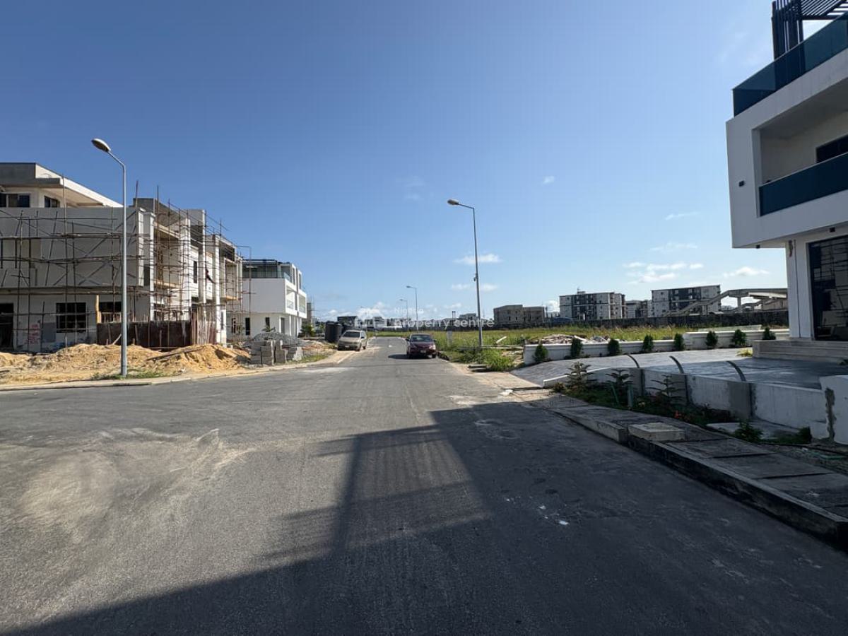 5 Bedroom Semi Detached Duplex, Cowrie Creek Estate, Osapa, Lekki, Lagos, Semi-detached Duplex for Sale