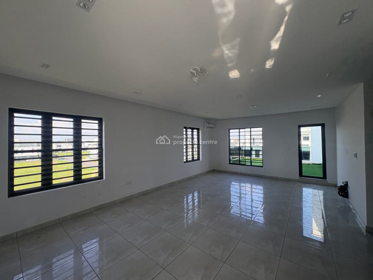 5 Bedroom Semi Detached Duplex, Cowrie Creek Estate, Osapa, Lekki, Lagos, Semi-detached Duplex for Sale