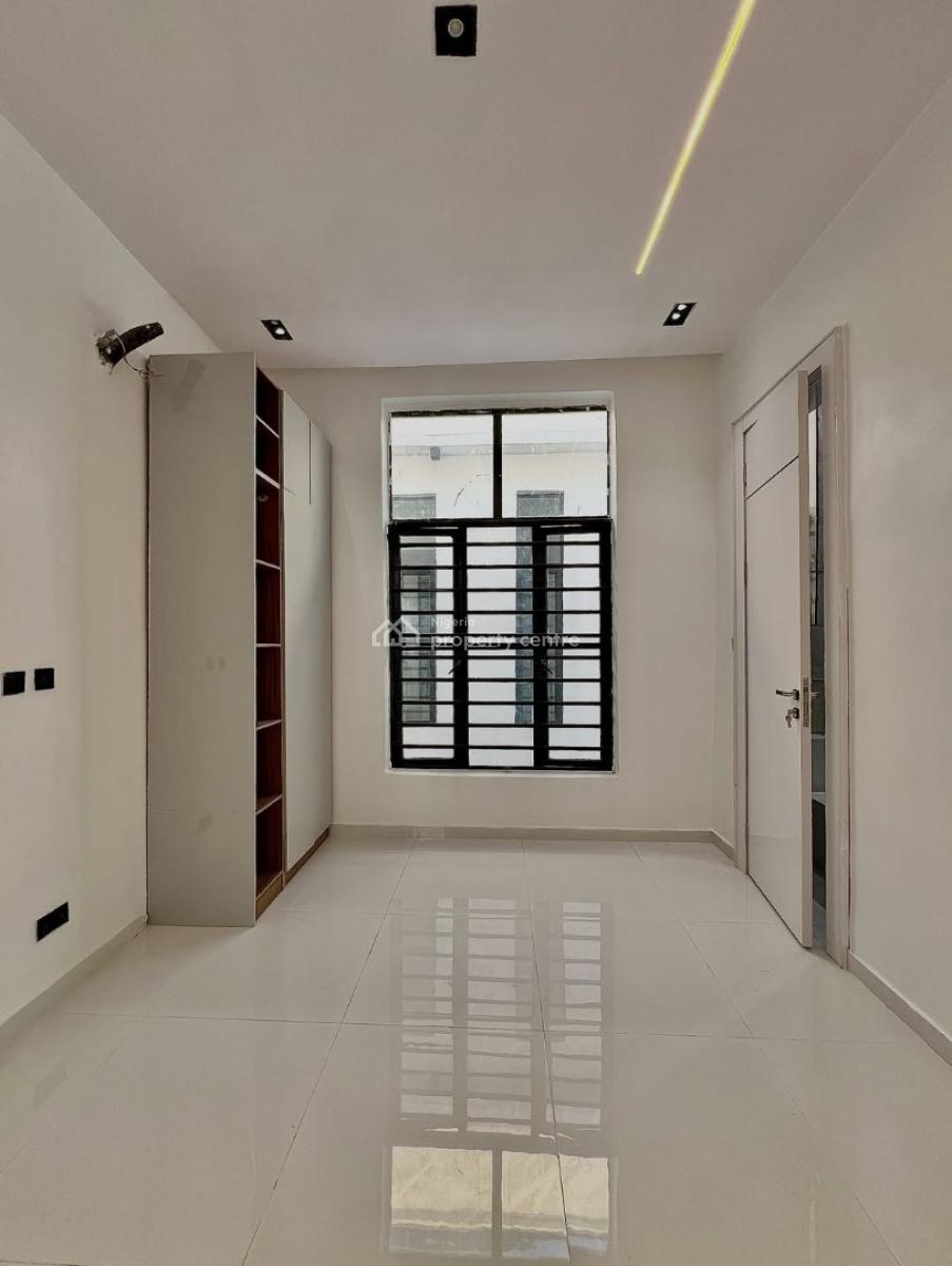 Contemporary Designed 5 Bedroom Fully Detached Duplex, Chevron, Lekki, Lagos, Detached Duplex for Sale