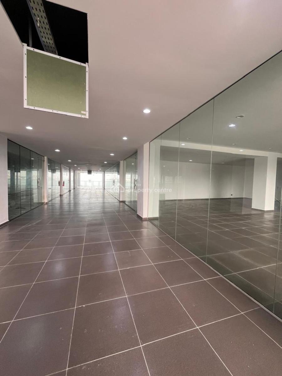 an Open Space, Admiralty Way., Lekki Phase 1, Lekki, Lagos, Office Space for Rent