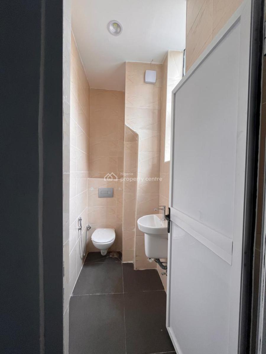 an Open Space, Admiralty Way., Lekki Phase 1, Lekki, Lagos, Office Space for Rent