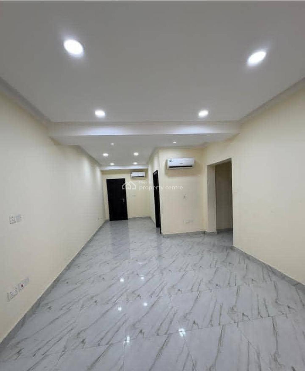 Luxury 1 Bedroom Apartment with Pool, Elevator & 24/7 Power Supply, Victoria Island (vi), Lagos, Mini Flat (room and Parlour) for Rent