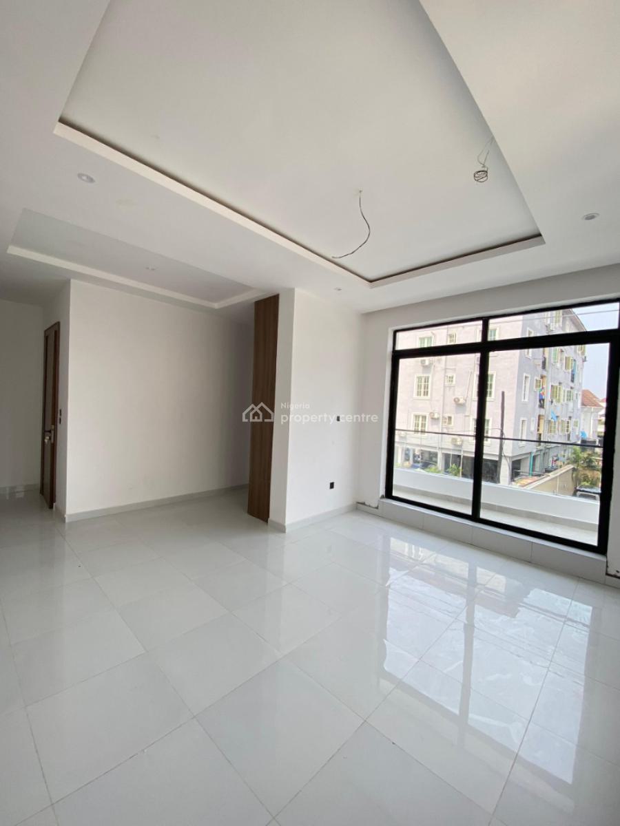 Tastefully Built 2 Bedroom Serviced Apartment, Freedom Way, Lekki Phase 1, Lekki, Lagos, Block of Flats for Sale