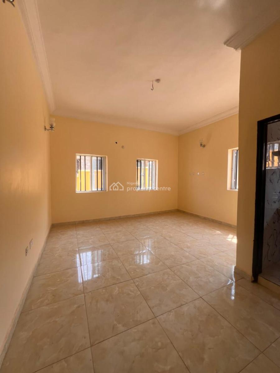 a Brand New Spacious 3-bedroom Flat, Gaduwa District, Gaduwa, Abuja, Flat / Apartment for Sale
