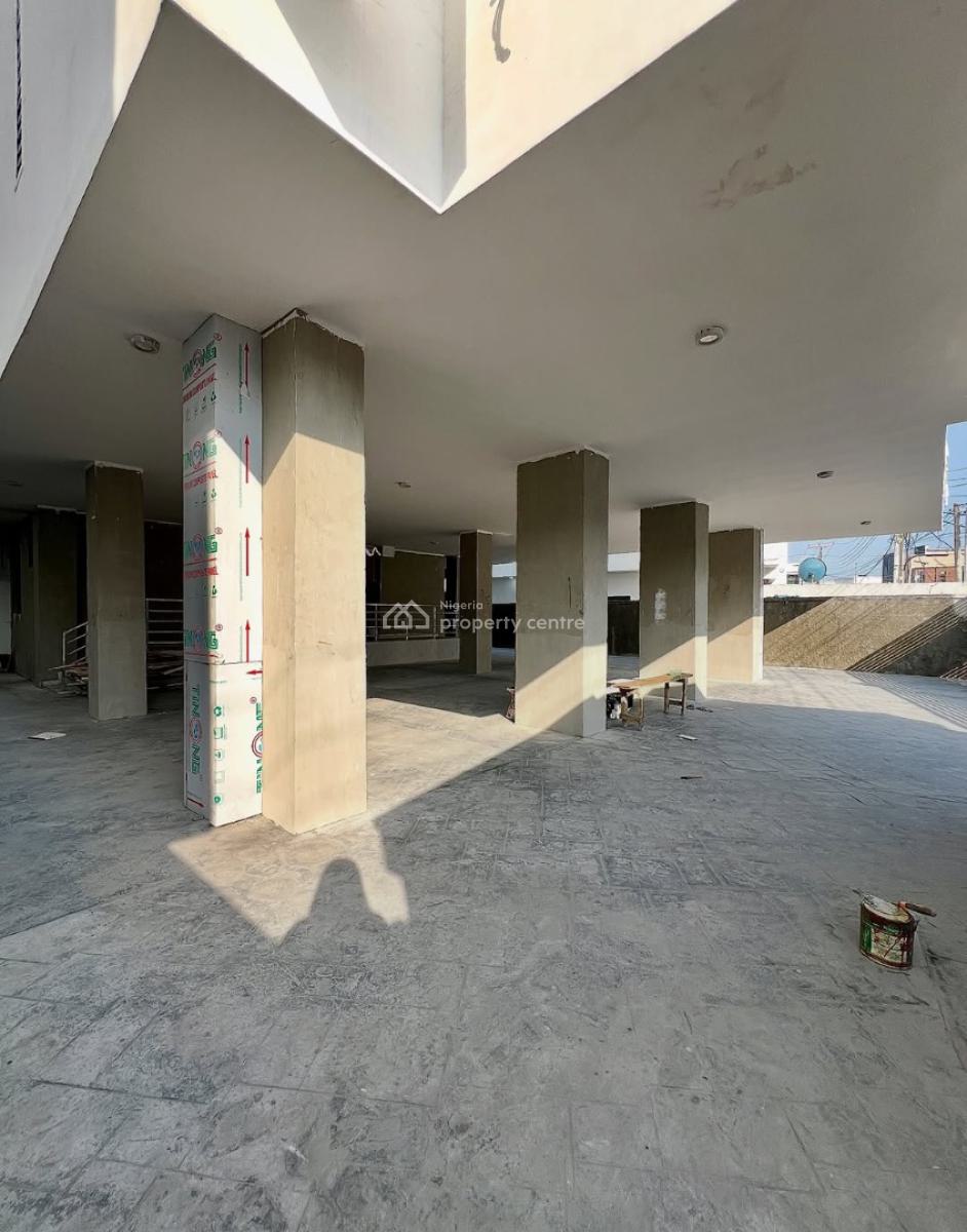 Spacious Fully Serviced 3 Bedroom Apartment, Ologolo, Lekki, Lagos, Block of Flats for Sale