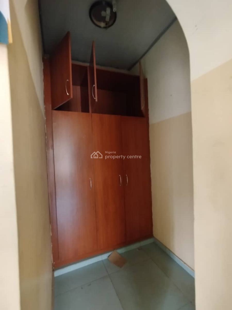 Well Standard 6 Bedroom Semi Detached Duplex Tarred Road, Utako, Abuja, House for Rent