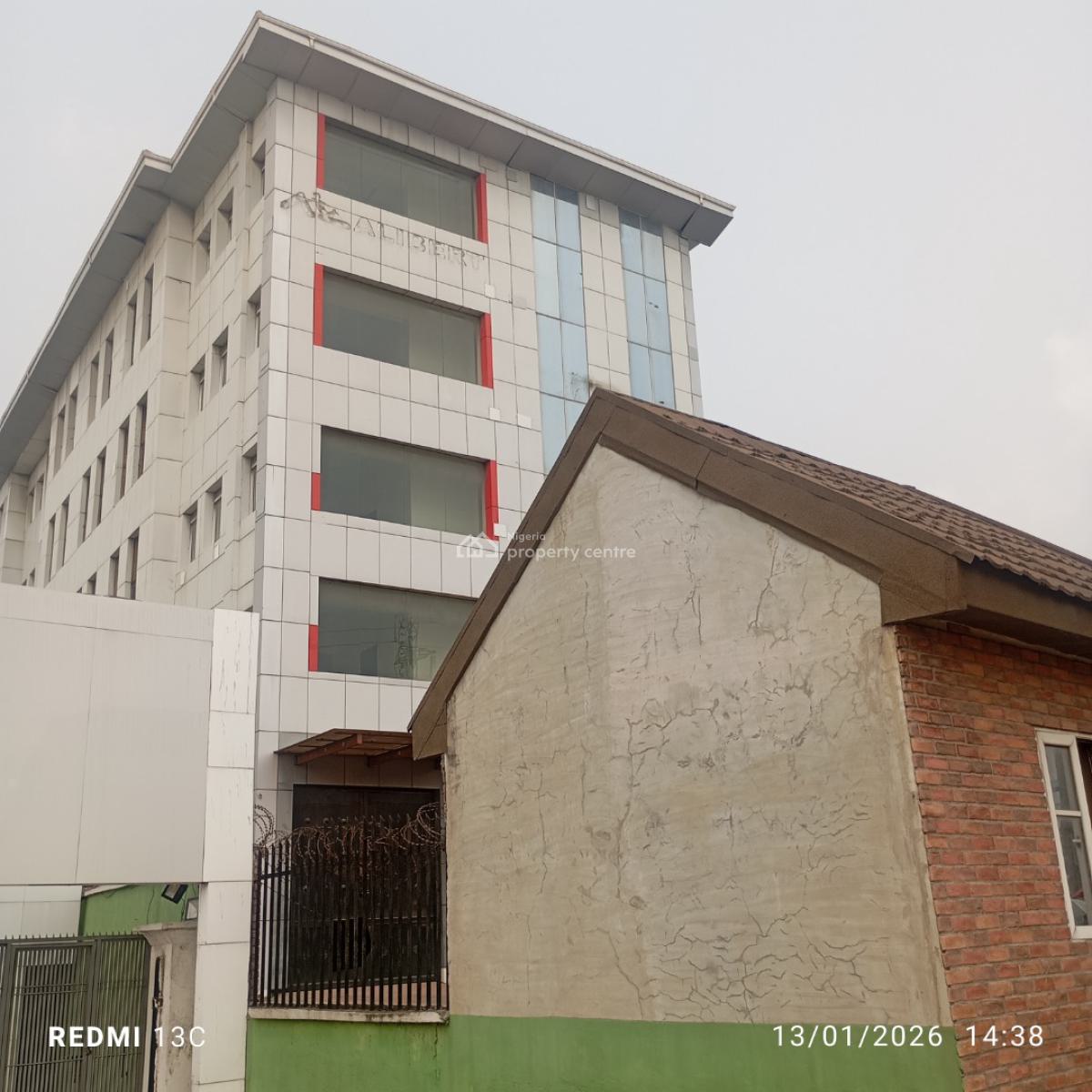 Landmark  Five (5) Storey Building, Facing Lekki Express Road, Lekki, Lagos, Office Space for Rent