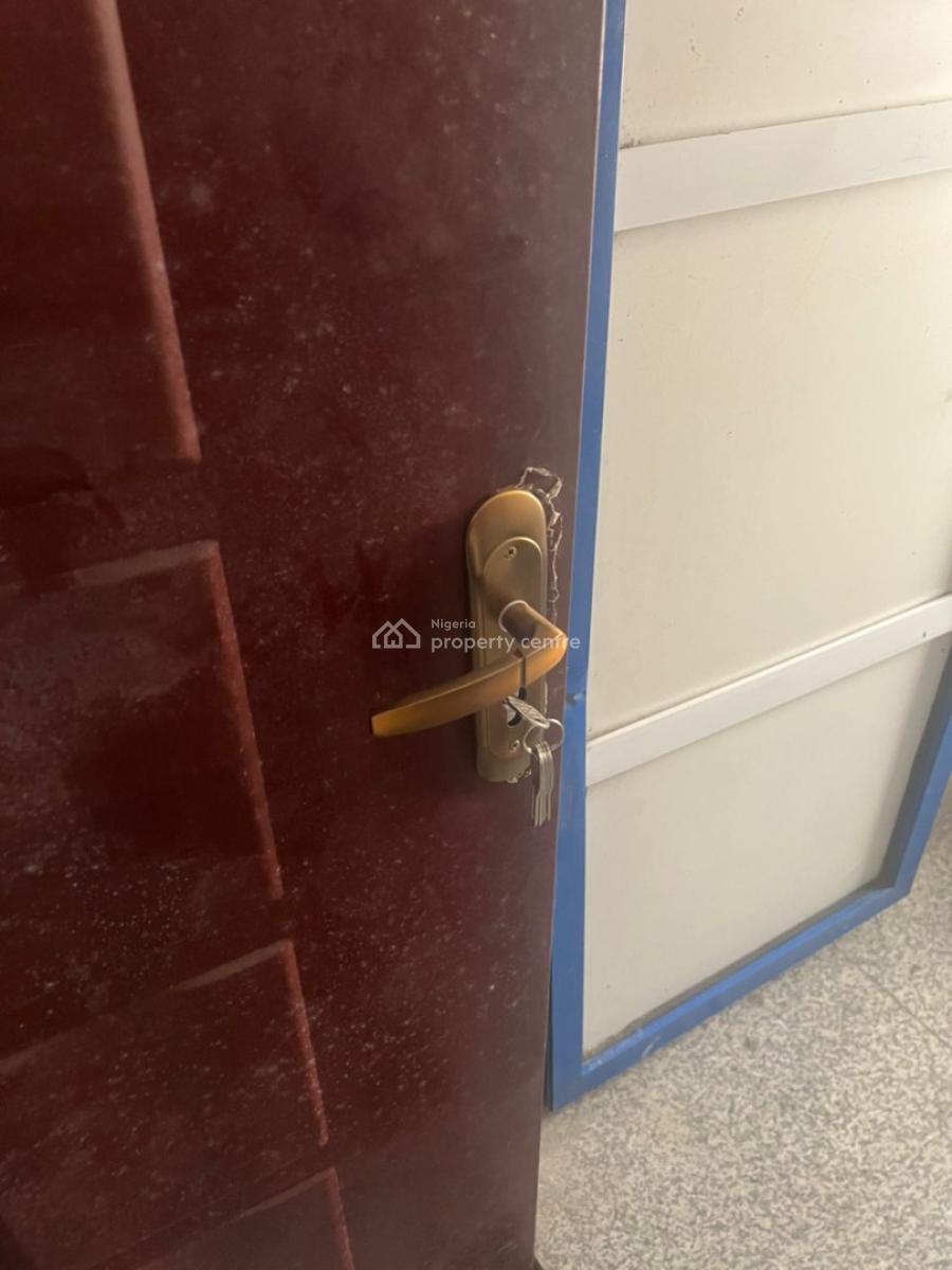 Landmark  Five (5) Storey Building, Facing Lekki Express Road, Lekki, Lagos, Office Space for Rent