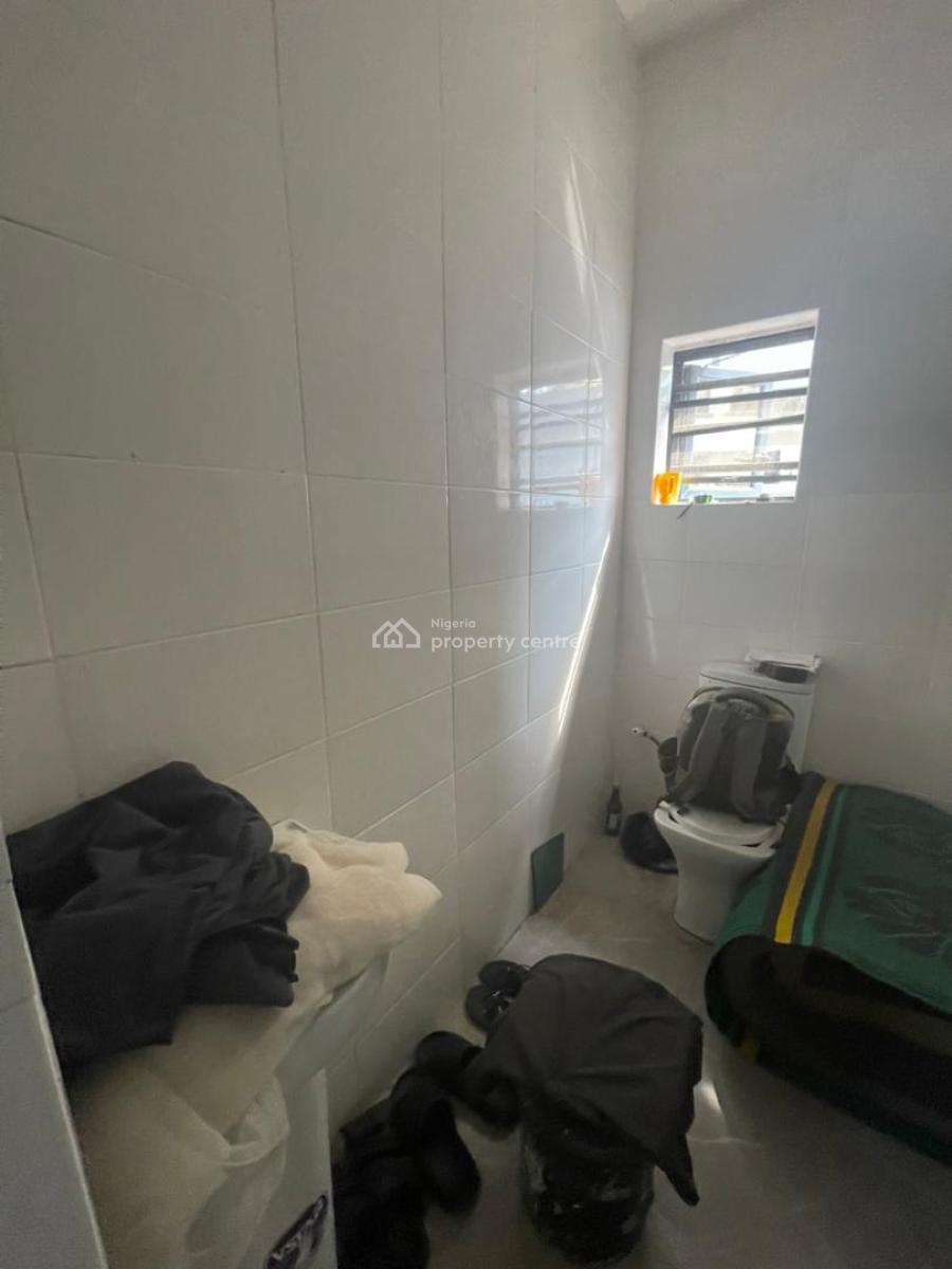 Newly Built 2 Bedroom Apartment, Ologolo, Lekki, Lagos, Flat / Apartment for Rent