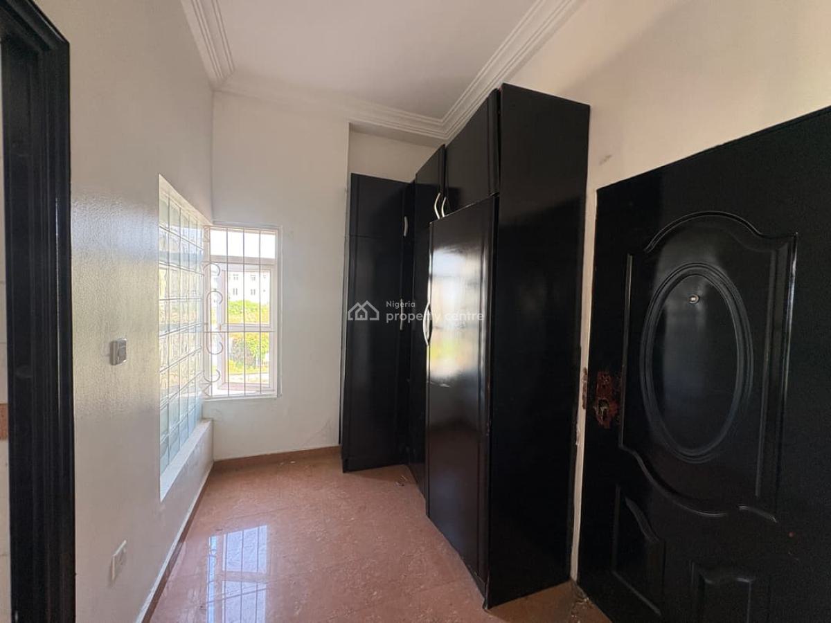 4 Bedroom Semi Detached Commercial /residential Use, Lekki Phase 1, Lekki, Lagos, Semi-detached Duplex for Rent