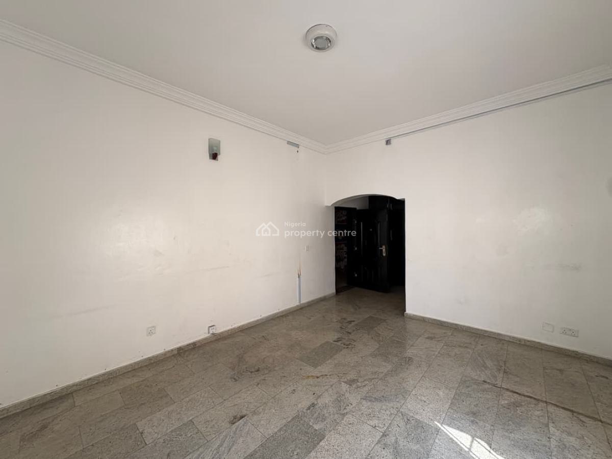 4 Bedroom Semi Detached Commercial /residential Use, Lekki Phase 1, Lekki, Lagos, Semi-detached Duplex for Rent