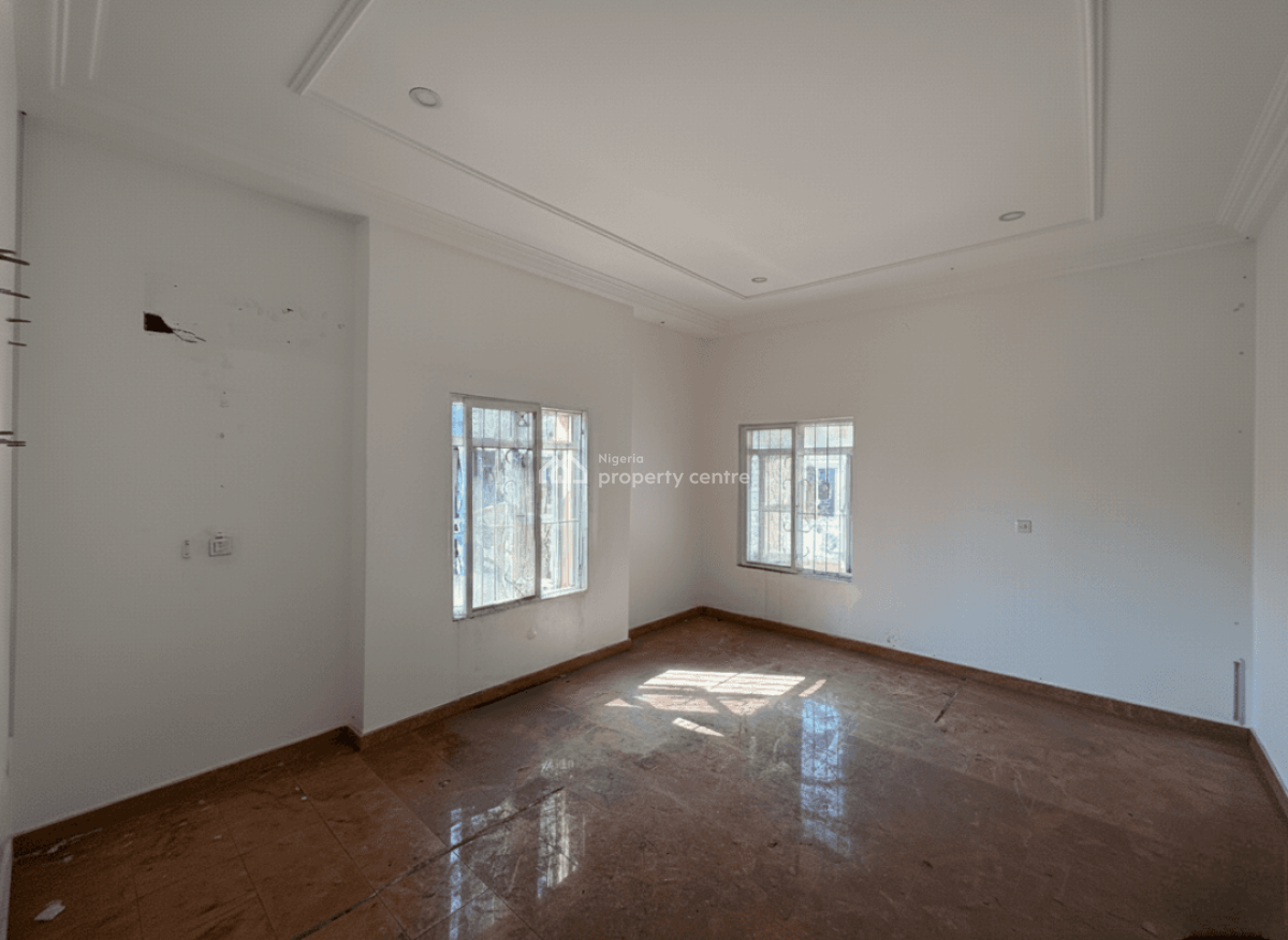 4 Bedroom Semi Detached Commercial /residential Use, Lekki Phase 1, Lekki, Lagos, Semi-detached Duplex for Rent