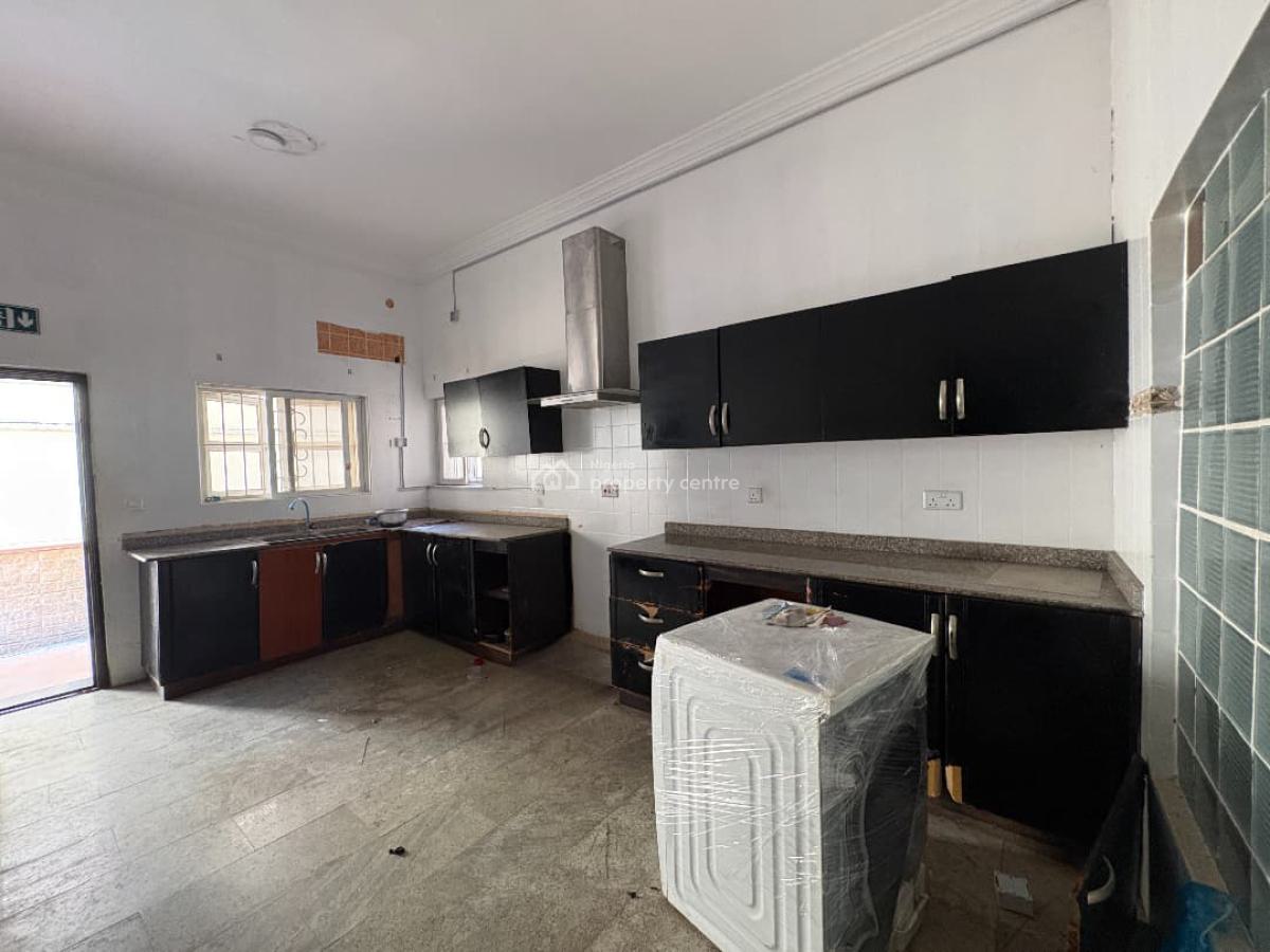 4 Bedroom Semi Detached Commercial /residential Use, Lekki Phase 1, Lekki, Lagos, Semi-detached Duplex for Rent