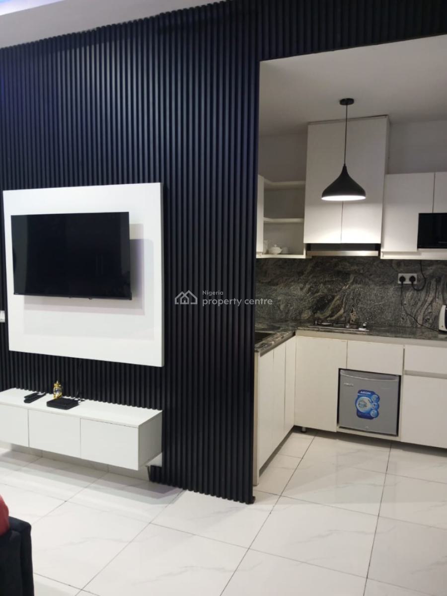 Well Maintained Service Studio Apartment, Happy Land Estate ..., Ajah, Lagos, Hotel / Guest House Short Let