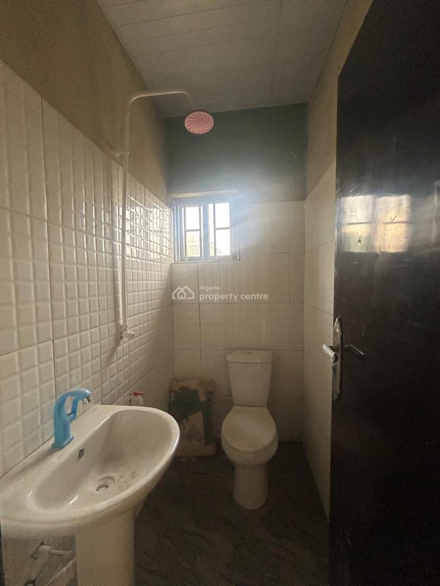 Spacious 2 Bedroom Apartment, Greenville Estate, Badore, Ajah, Lagos, Flat / Apartment for Rent