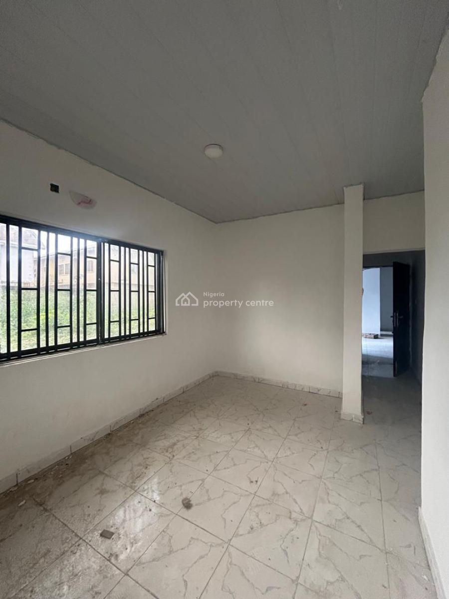 Spacious 2 Bedroom Apartment, Greenville Estate, Badore, Ajah, Lagos, Flat / Apartment for Rent