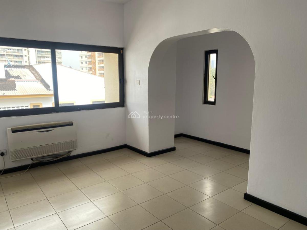 Serviced 3-bedroom Flat, Victoria Island (vi), Lagos, Flat / Apartment for Rent