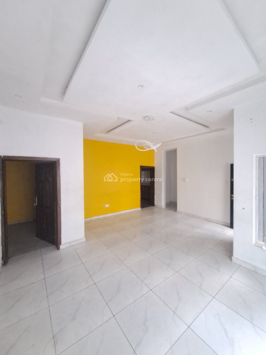 Well Built 3 Bedroom Apartment in a Gated Estate, Ikate By Salem, Lekki, Lagos, Flat / Apartment for Rent