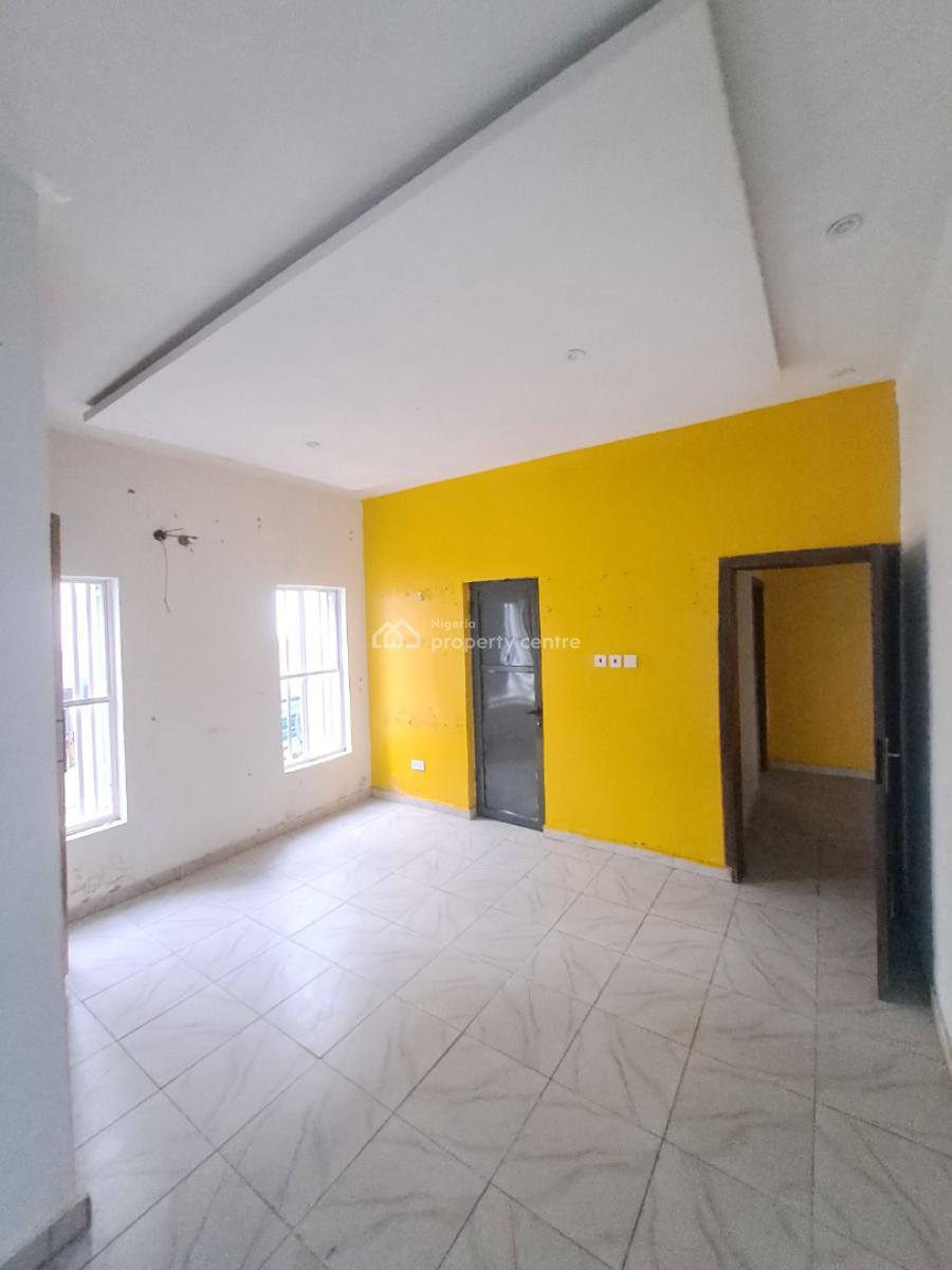 Well Built 3 Bedroom Apartment in a Gated Estate, Ikate By Salem, Lekki, Lagos, Flat / Apartment for Rent