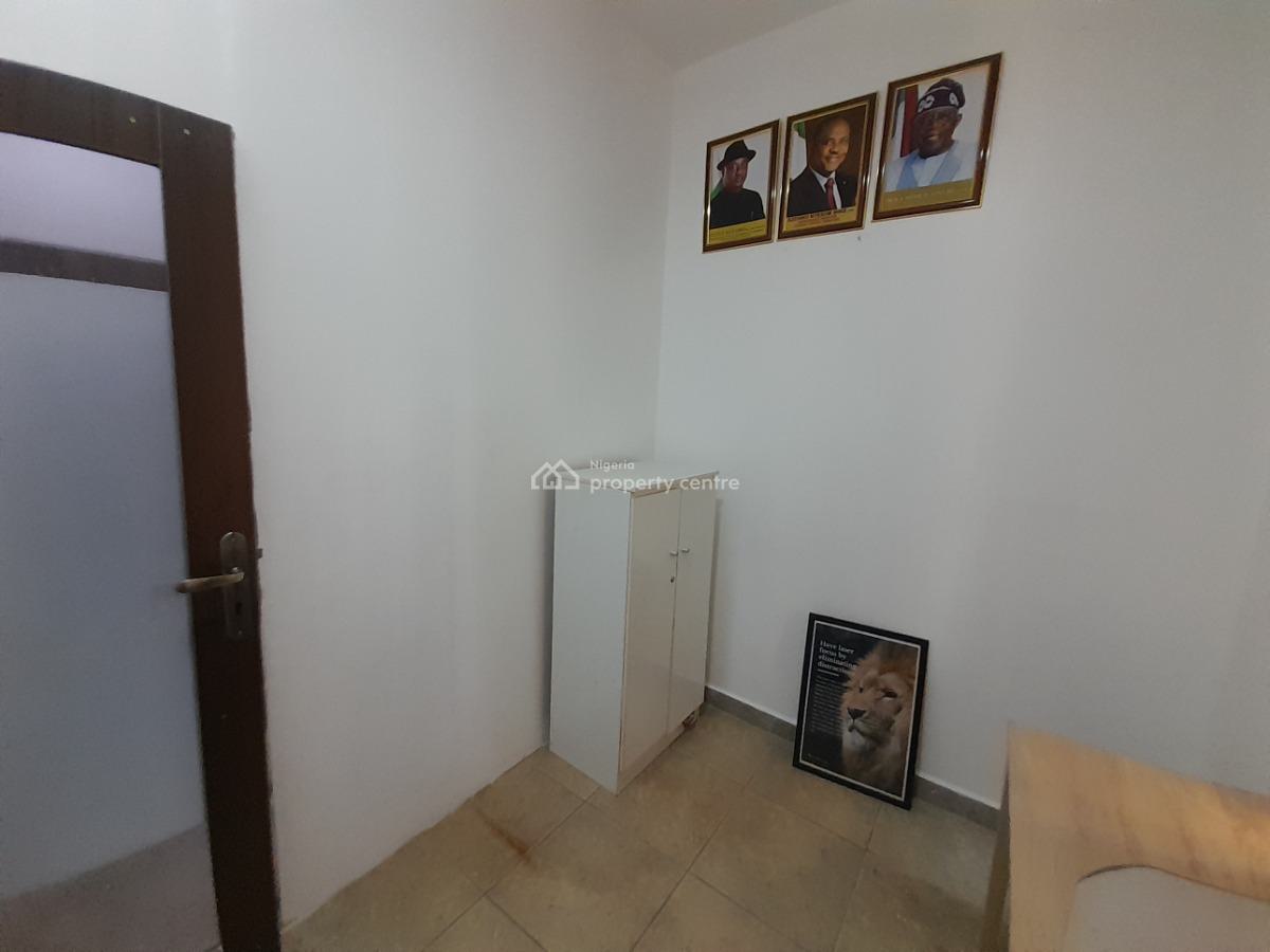 Cozy 18sqm Two-person Work Hub, Around Ndic, Central Business District, Abuja, Office Space for Rent