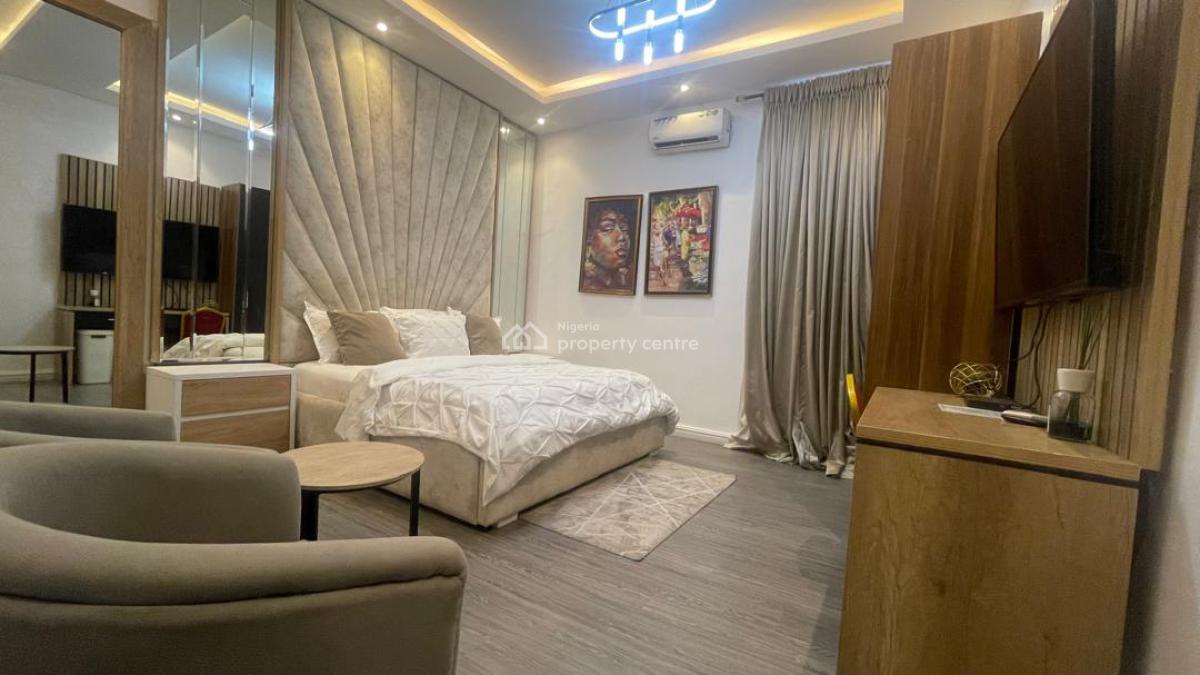 Luxury 3-bedroom Apartment, Lekki Phase 1, Lekki, Lagos, Flat / Apartment Short Let