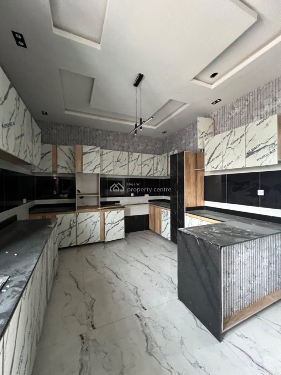 Contemporary 4 Bedroom Terrace Duplex, Chevron, Lekki, Lagos, Terraced Duplex for Sale