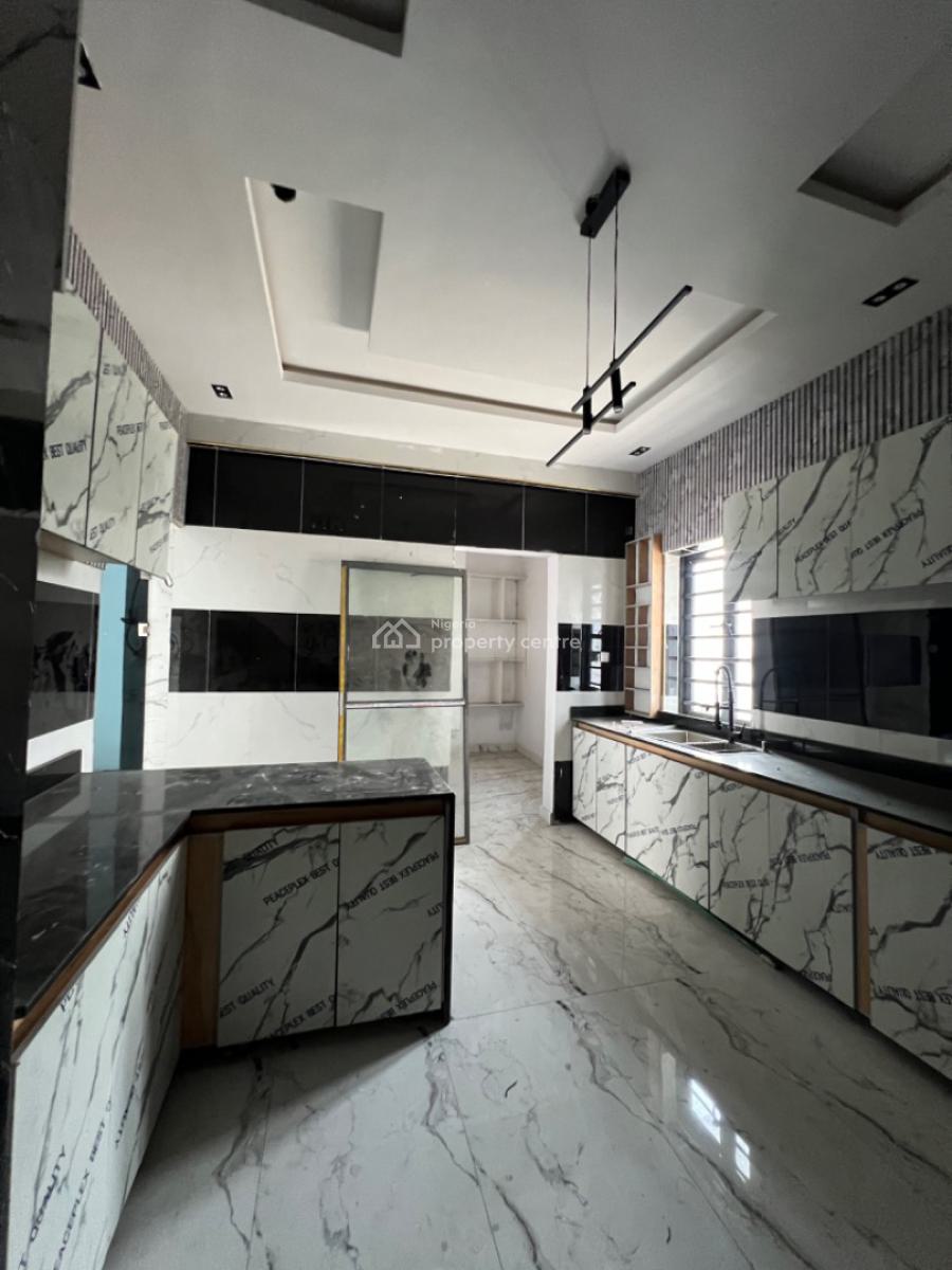 Contemporary 4 Bedroom Terrace Duplex, Chevron, Lekki, Lagos, Terraced Duplex for Sale