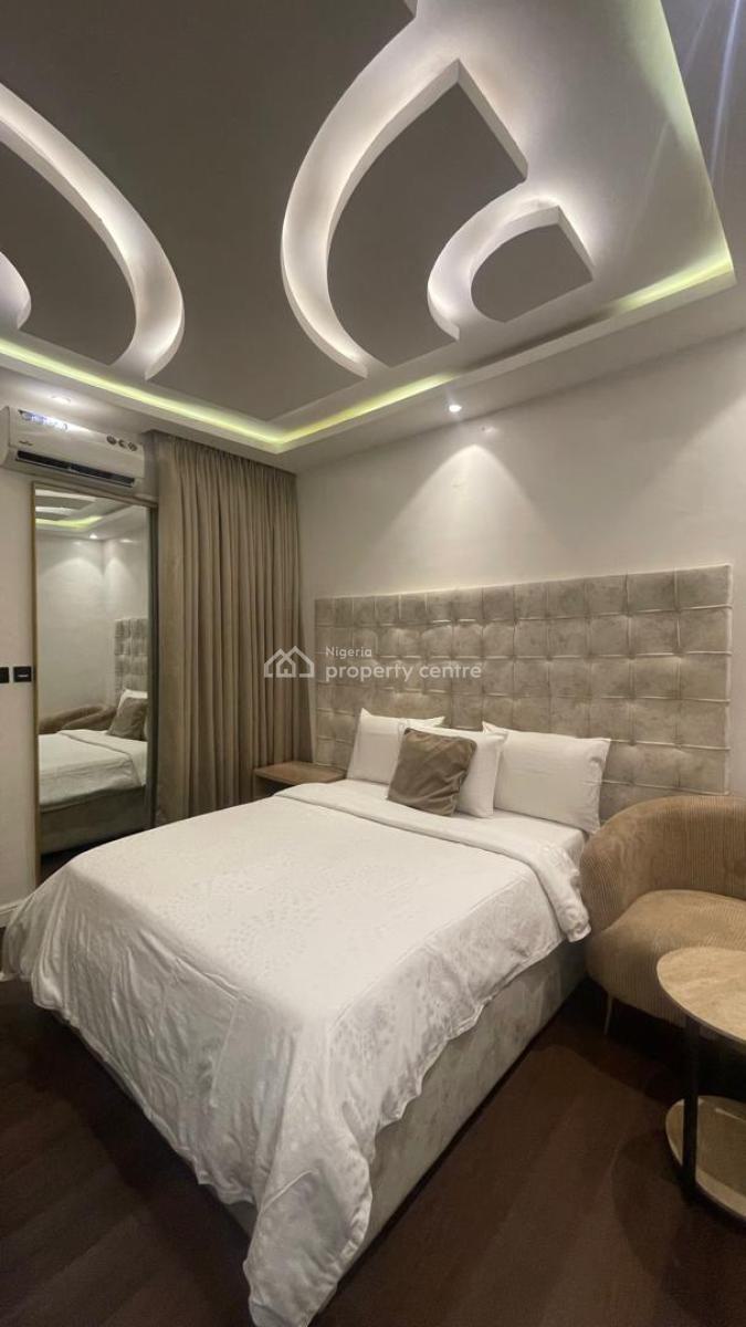 Luxury 3-bedroom Apartment, Lekki Phase 1, Lekki, Lagos, Flat / Apartment Short Let