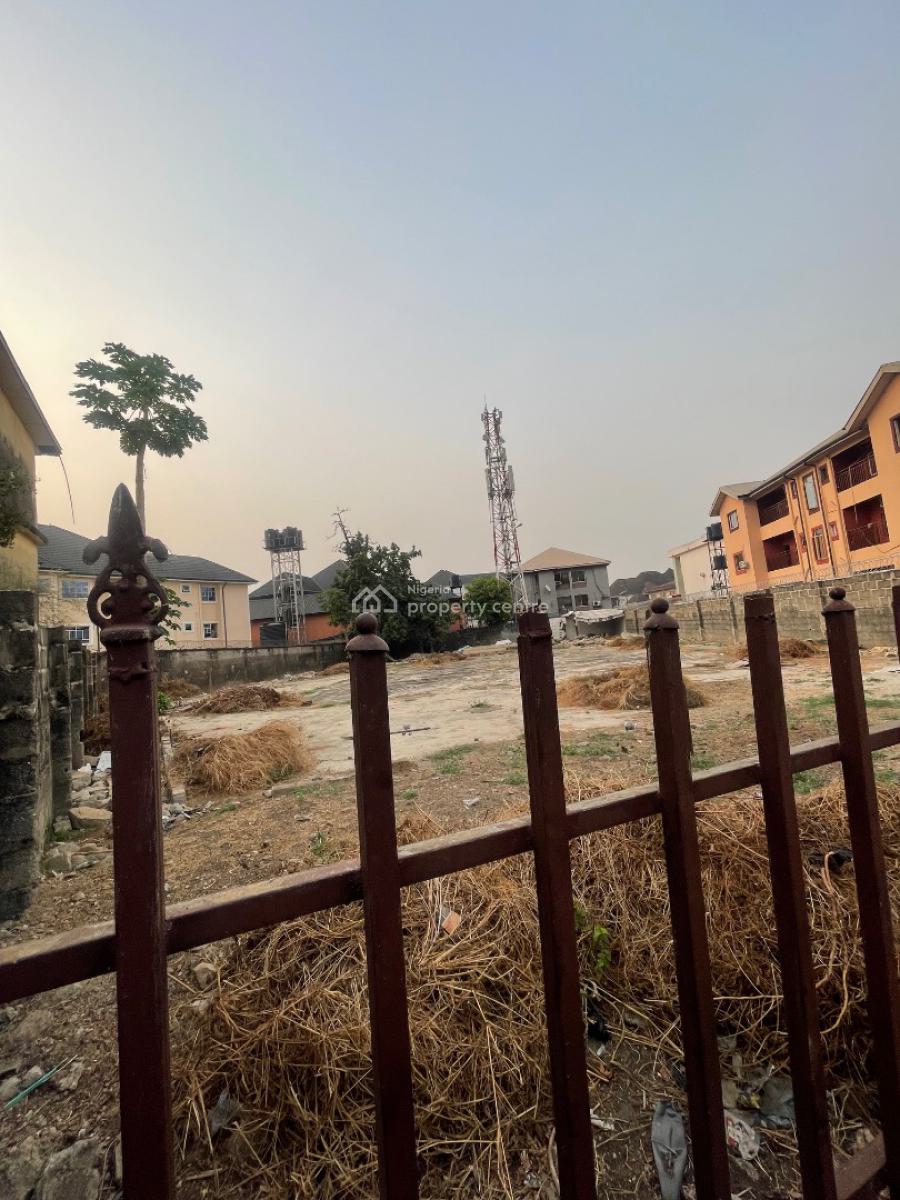 Fenced and Gated 900 Sqm of Land, Ikenegbu, Owerri Municipal, Imo, Mixed-use Land for Sale