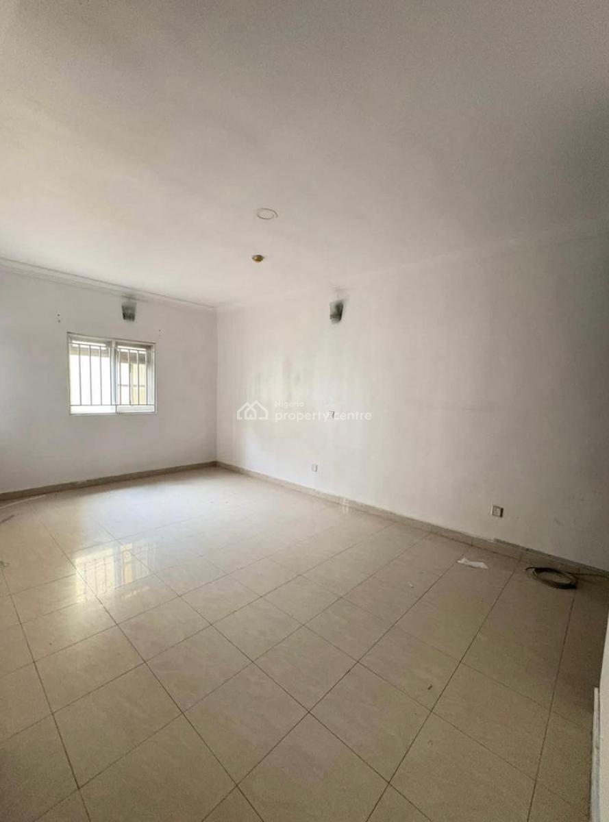 12 Units of Well Maintained 3 Bedroom Apartment with a Swimming Pool, Victoria Island (vi), Lagos, Flat / Apartment for Rent