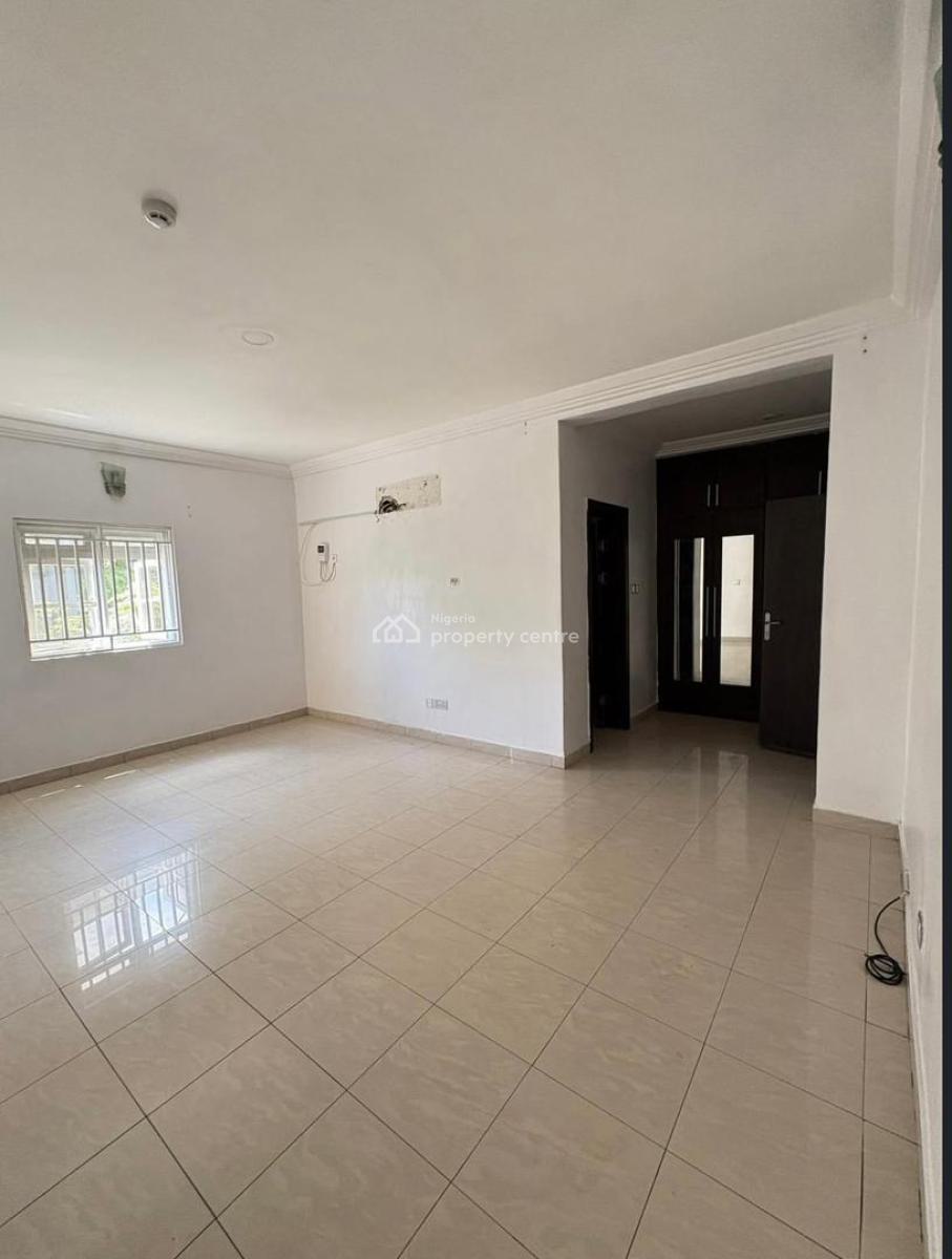 12 Units of Well Maintained 3 Bedroom Apartment with a Swimming Pool, Victoria Island (vi), Lagos, Flat / Apartment for Rent