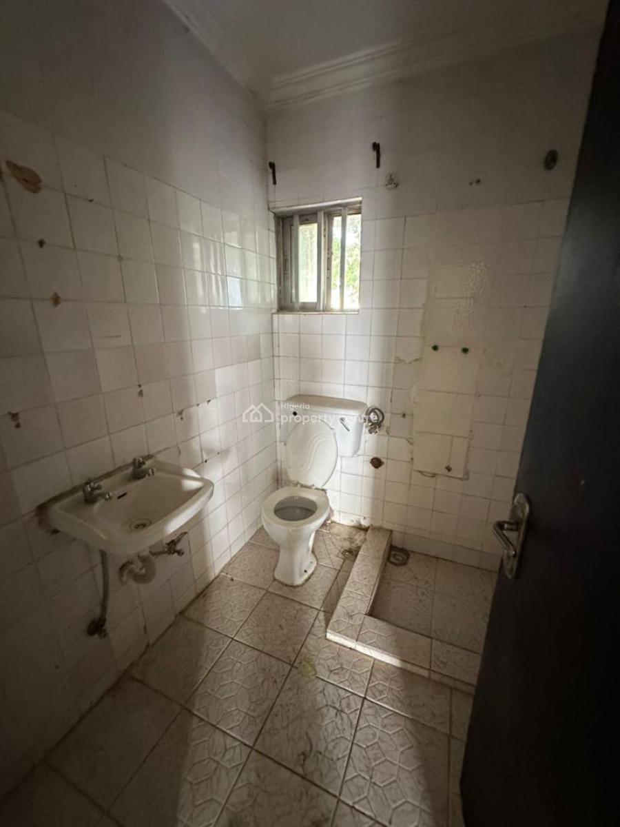 a 4 Bedroom Terrace Duplex in an Estate, Main, Maitama District, Abuja, Terraced Duplex for Sale