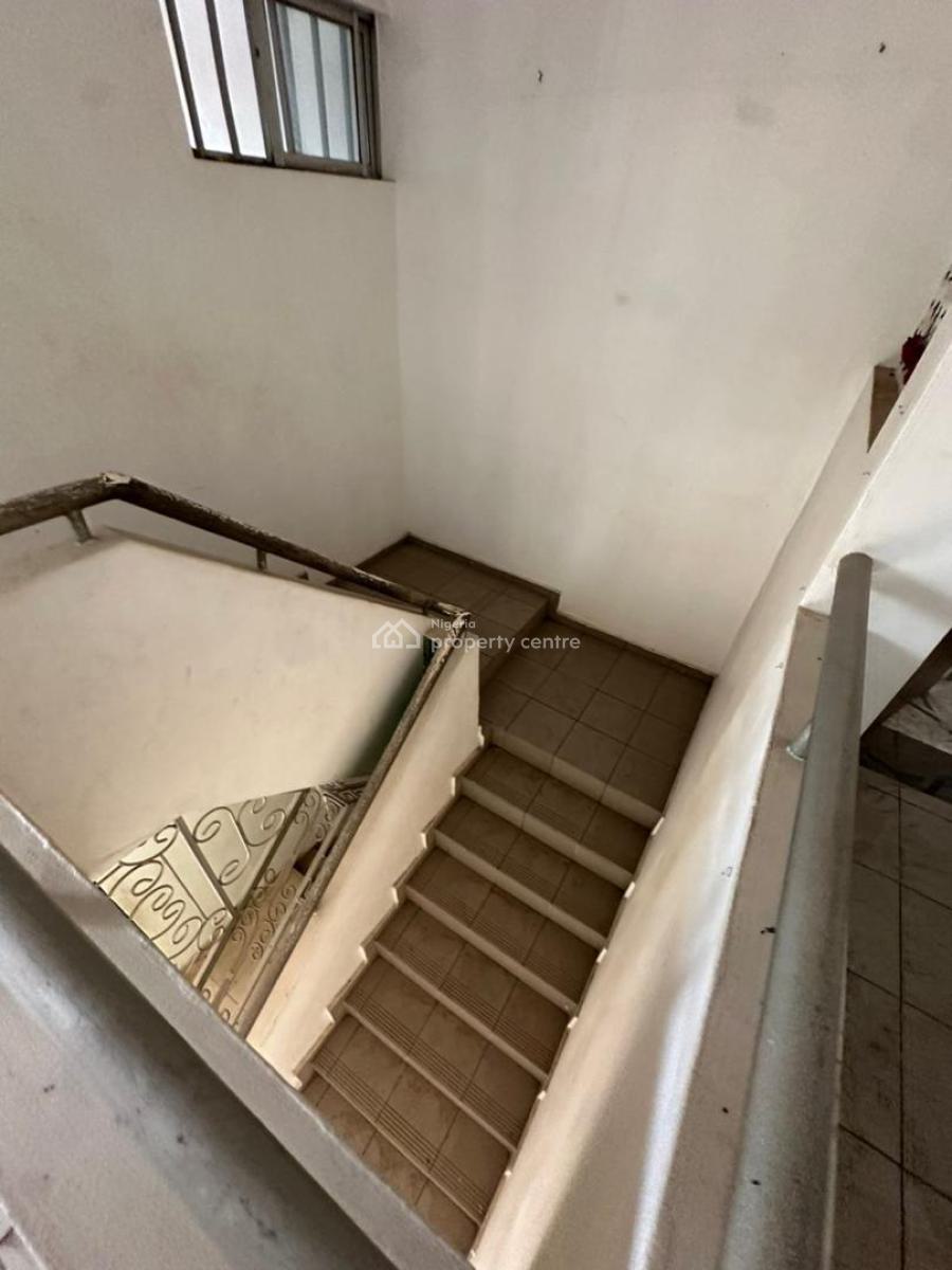 a 4 Bedroom Terrace Duplex in an Estate, Main, Maitama District, Abuja, Terraced Duplex for Sale