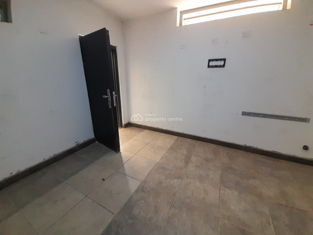 Professionally Serviced 21sqm Basement Office in Prime Location, By Ndic, Central Business District, Abuja, Office Space for Rent