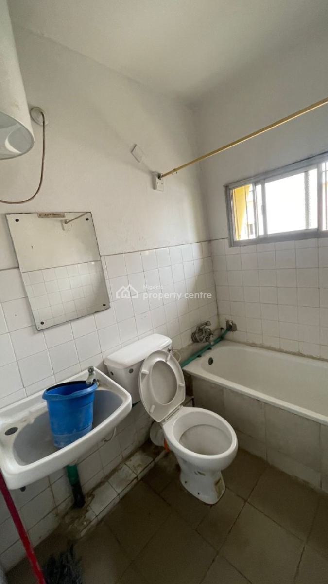 4-bedroom Semi-detached House with 2 Rooms Bq, Dolphin Estate, Ikoyi, Lagos, Semi-detached Duplex for Rent